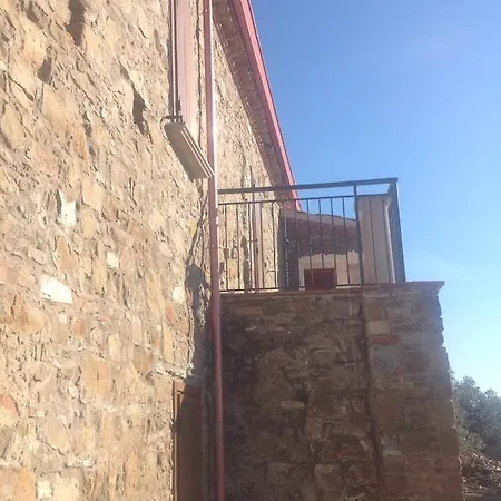 بيت ضيافة La Torretta Di