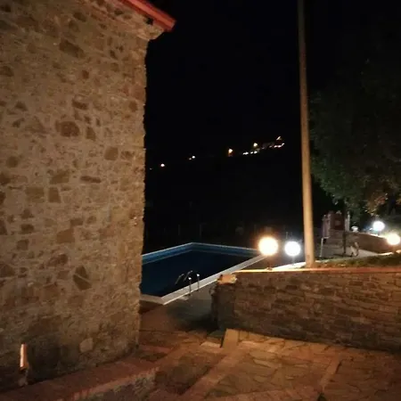 La Torretta Di * بولّيكا